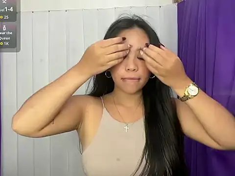 Lovely apple19 online show from May 4, 4:14 pm