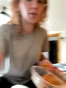 CelestialRuby online show from September 27, 3:39 pm