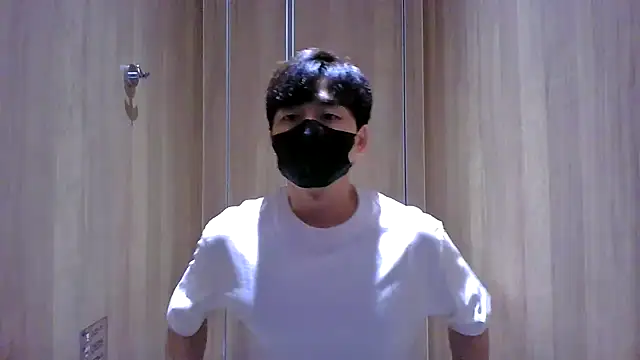 Snapshot of kimze7 chatting on March 2, 6:36 am kimze7 online show from March 2, 6:36 am