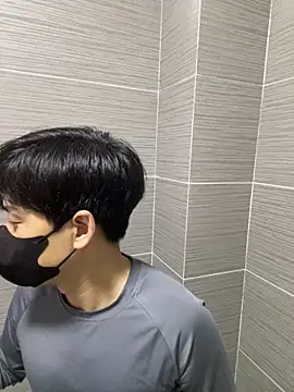 Snapshot of kimze7 chatting on March 4, 3:40 pm kimze7 online show from March 4, 3:40 pm