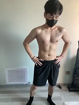 Snapshot of kimze7 chatting on March 18, 11:52 pm kimze7 online show from March 18, 11:52 pm