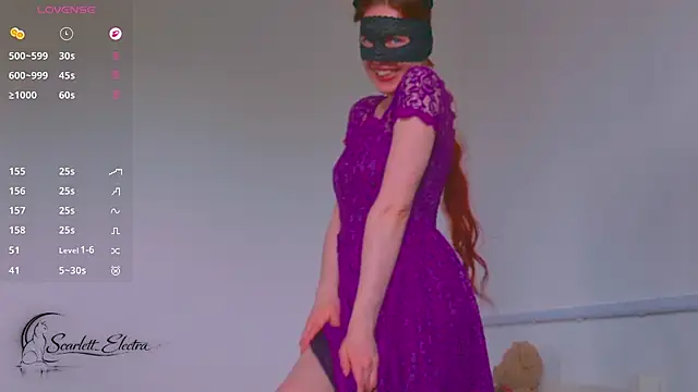 Scarlett Electra online show from July 1, 2:40 pm