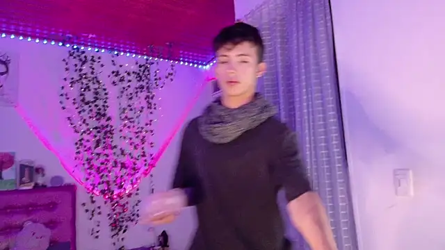 Dani Dancer online show from May 14, 1:01 am