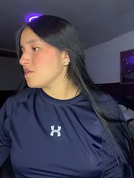 Snapshot of Agatta-X chatting on January 7, 1:46 pm Agatta-X online show from January 7, 1:46 pm