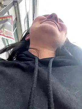 Snapshot of Agatta-X chatting on January 12, 1:27 pm Agatta-X online show from January 12, 1:27 pm