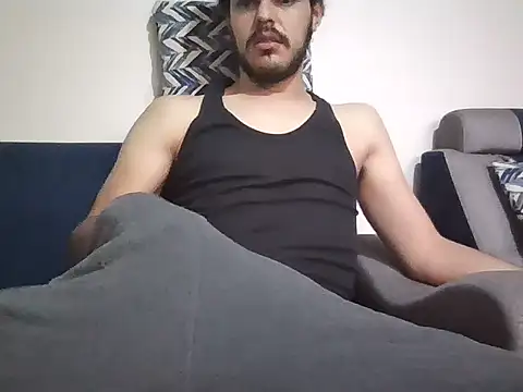 Hot Contrasts28 online show from February 16, 11:01 pm