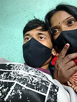 couplegk71 online show from January 18, 12:53 pm