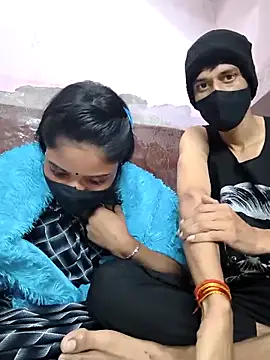 couplegk71 online show from February 2, 2:27 pm