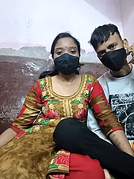 couplegk71 online show from February 7, 1:15 pm