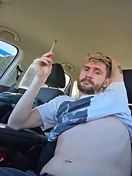 Dejvvvv95 online show from April 1, 8:26 am