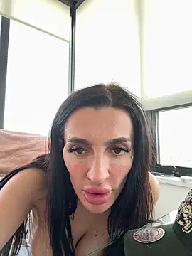 Lexiiskyyxo online show from April 17, 8:23 pm