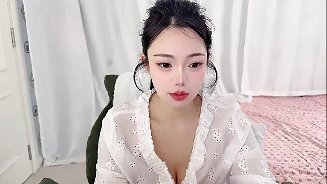 Snapshot of yuanbao8888 chatting on April 18, 6:06 am yuanbao8888 online show from April 18, 6:06 am