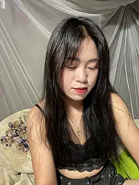 Snapshot of sofia-bae chatting on April 4, 1:08 pm sofia-bae online show from April 4, 1:08 pm