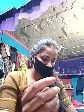 Poonam8080 online show from February 11, 4:23 pm