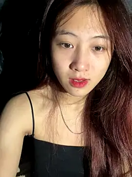 joss-caprri online show from December 17, 1:44 am