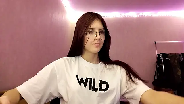 VictorinaMccorey online show from January 6, 1:04 pm