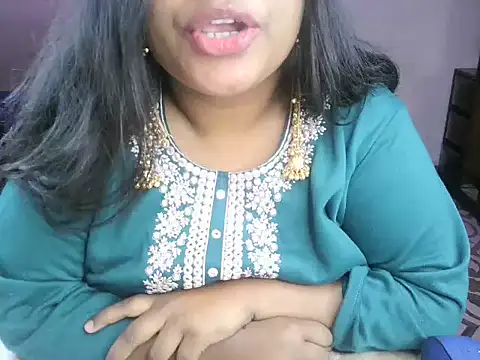 Snapshot of HEZALNUT chatting on January 15, 1:54 am HEZALNUT online show from January 15, 1:54 am