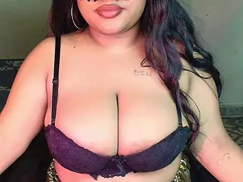 Snapshot of HEZALNUT chatting on March 17, 8:56 pm HEZALNUT online show from March 17, 8:56 pm