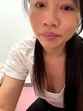 cmvoo online show from December 18, 11:22 pm