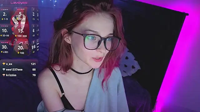 Angel Bruh online show from December 15, 9:30 pm