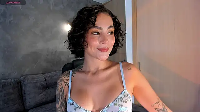 ValerieAustin online show from May 5, 4:37 pm