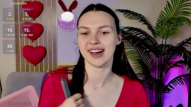 MaxinCarroll online show from June 6, 1:16 pm