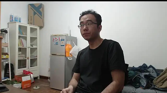 Snapshot of jjjjay123 chatting on February 7, 11:47 am jjjjay123 online show from February 7, 11:47 am