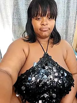 ChoklitBerryXX online show from May 12, 10:01 am