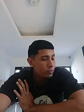 Liam Thomas online show from December 22, 6:27 pm