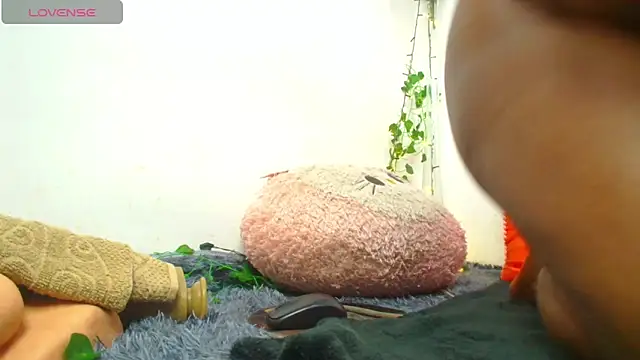 Snapshot of sexy_Jesica chatting on March 1, 6:54 pm sexy Jesica online show from March 1, 6:54 pm