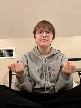 Snapshot of Lassie_Cassie chatting on January 14, 11:53 pm Lassie Cassie online show from January 14, 11:53 pm