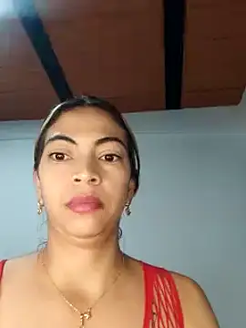 Snapshot of Evangeline_Bonnet chatting on April 2, 9:07 am Evangeline Bonnet online show from April 2, 9:07 am