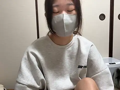 kuromi chan oo online show from February 27, 7:47 pm