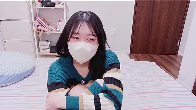 Ms-KARINA online show from February 22, 6:35 am