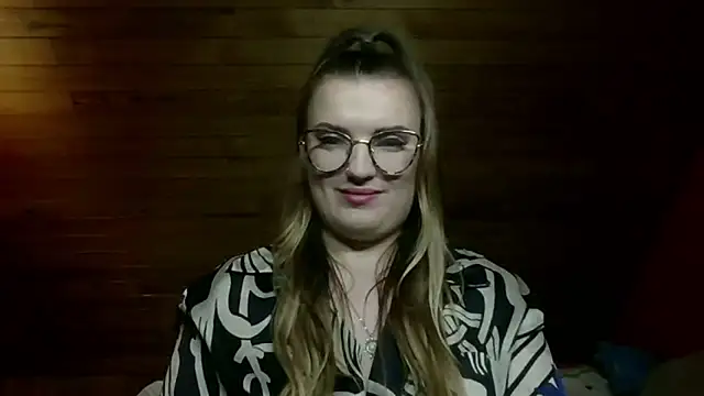 Snapshot of VanessaHard chatting on December 19, 9:55 pm VanessaHard online show from December 19, 9:55 pm