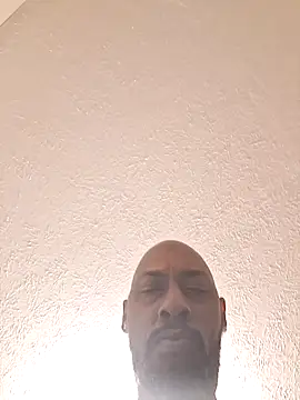 Snapshot of Rizzle9800 chatting on March 22, 6:39 am Rizzle9800 online show from March 22, 6:39 am