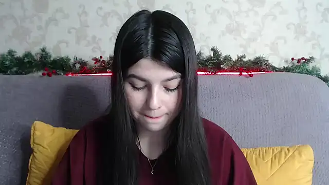 KisaModel online show from February 2, 9:41 am