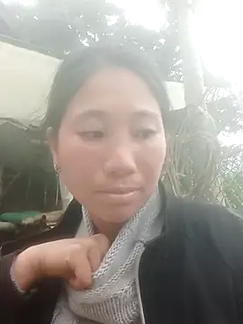 onezezz online show from December 18, 6:52 am