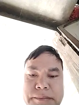 Luckyy03 online show from December 21, 1:46 am