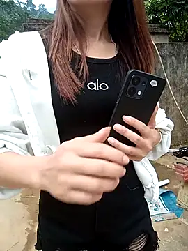 Chinchink2 online show from December 23, 1:03 am