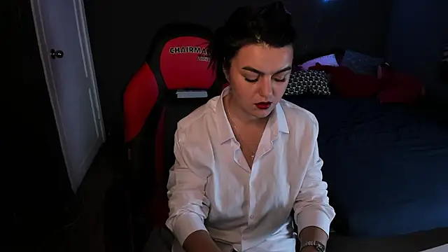 Sofia Fisher online show from December 18, 7:47 am