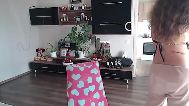 SofiaBoone online show from December 17, 9:26 am