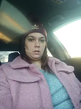 Snapshot of Aria423 chatting on February 14, 12:02 pm Aria423 online show from February 14, 12:02 pm