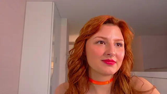 Snapshot of daisy_sexxxsirens chatting on February 28, 7:48 pm daisy sexxxsirens online show from February 28, 7:48 pm