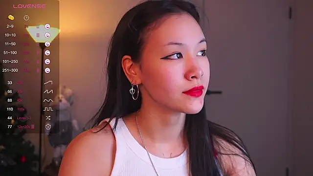 DonaPelligrino online show from December 18, 4:29 am