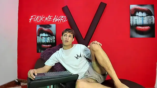 YOUNG GUYS1 online show from February 24, 1:14 am