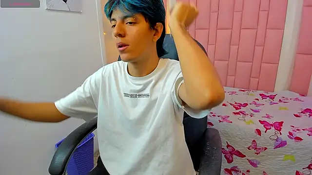 CodyTaylor  online show from December 17, 12:55 pm