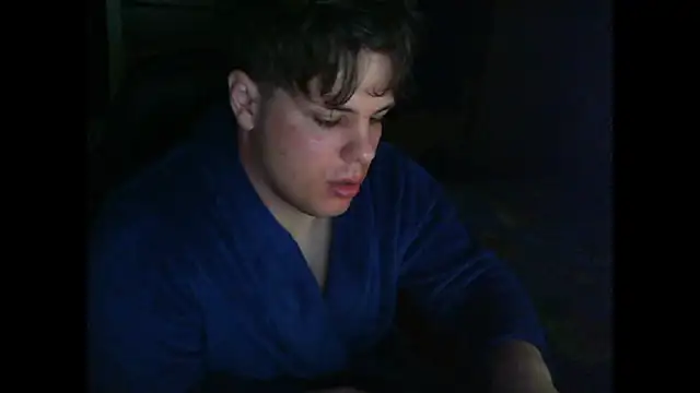 Snapshot of GymGuy0505 chatting on March 15, 10:16 pm GymGuy0505 online show from March 15, 10:16 pm