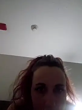 Snapshot of ladyofthenight86 chatting on April 6, 6:25 am ladyofthenight86 online show from April 6, 6:25 am