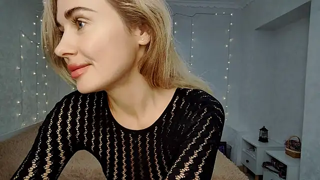 Baby baby696 online show from February 9, 4:00 pm